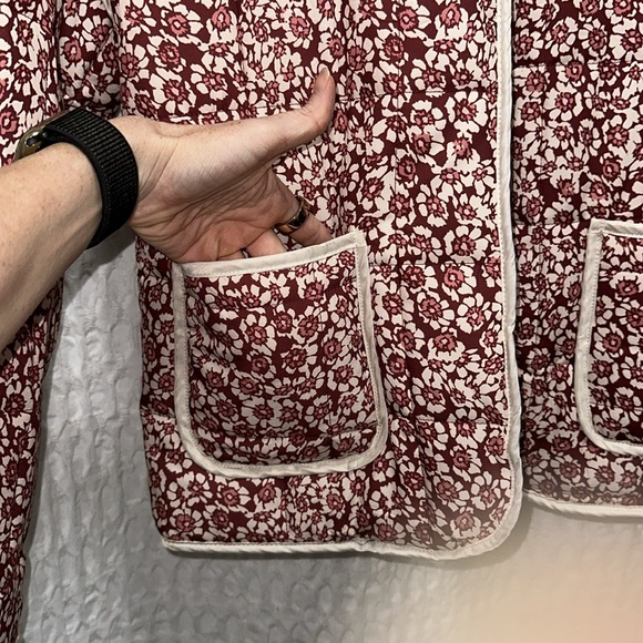 Coat - Picture 7 of 10